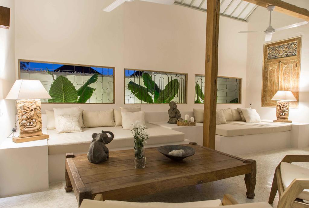 Villa Azcoyen - 3Br Villa In Canggu Экстерьер фото